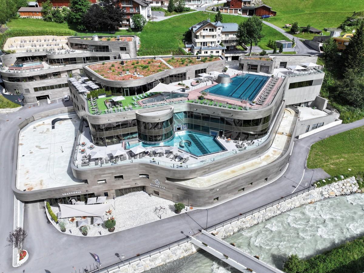 Ăśber mehrere Ebenen erstreckt sich der Thermenkomplex mit seinen vielseitigen Angeboten. | Foto: Richard Brink GmbH & Co. KG Ăśber mehrere Ebenen erstreckt sich der Thermenkomplex mit seinen vielseitigen Angeboten. | Foto: Richard Brink GmbH & Co. KG