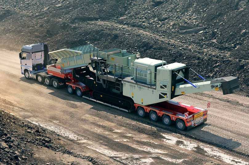 Faymonville Max710 Tiefbett-Trailer | Foto: Faymonville