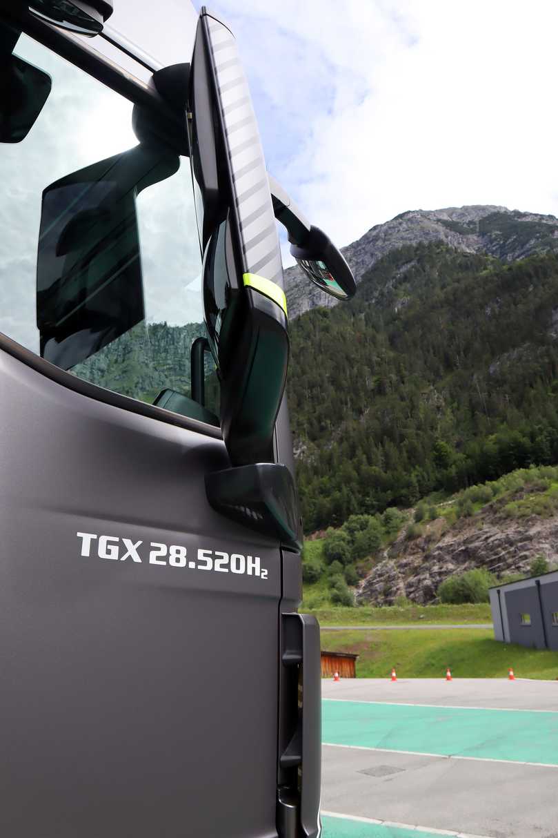 MAN nennt den H2-Prototypen TGX 28.520H2 und will damit n Skandinavien Praxiserfahrungen sammeln. | Foto: OWI MAN nennt den H2-Prototypen TGX 28.520H2 und will damit n Skandinavien Praxiserfahrungen sammeln. | Foto: OWI