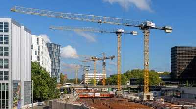 Liebherr-Krane machen den Bau der U5 in Hamburg effizient