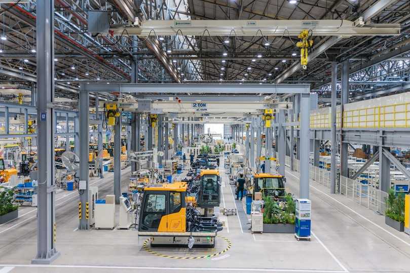 Smarter, schlanker, produktiver: Hyundais modernisierte Fabrik kann jetzt über 50 Prozent mehr Maschinen bauen. | Foto: HCE Smarter, schlanker, produktiver: Hyundais modernisierte Fabrik kann jetzt über 50 Prozent mehr Maschinen bauen. | Foto: HCE
