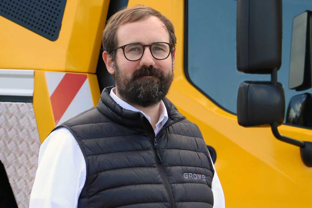 Jörn Henselmans ist neuer Leiter der Grove All-Terrain Krane Jörn Henselmans ist neuer Leiter der Grove All-Terrain Krane