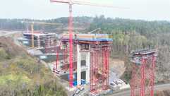 450-Tonnen-Kräne im Einsatz: Mega-Baustelle über dem Neckar