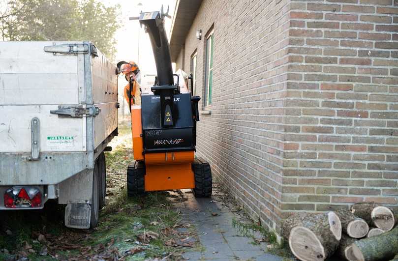 Ob auf Rädern oder Raupenfahrwerk: Die Geräte lassen sich mühelos zur Arbeitsstelle bringen. | Foto: Eliet