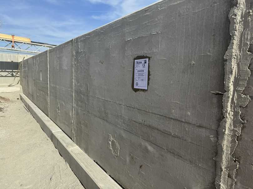 Die Verspannung der Fertigteile erfolgte mit Hilfe eines Stabspannsystems im Verbund. | Foto: Königbau Die Verspannung der Fertigteile erfolgte mit Hilfe eines Stabspannsystems im Verbund. | Foto: Königbau