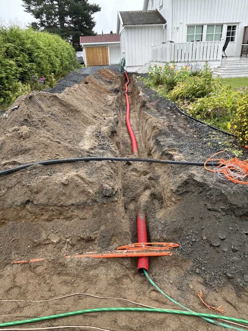 Wie unterscheidet sich die Arbeit in Norwegen von der hiesigen? Das konnte Ben vor Ort herausfinden. | Foto: Sanierungstechnik Dommel Wie unterscheidet sich die Arbeit in Norwegen von der hiesigen? Das konnte Ben vor Ort herausfinden. | Foto: Sanierungstechnik Dommel