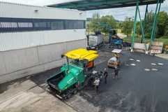 Enge Fläche, hoher Druck: 700 m² Recyclinghof in nur einem Tag saniert