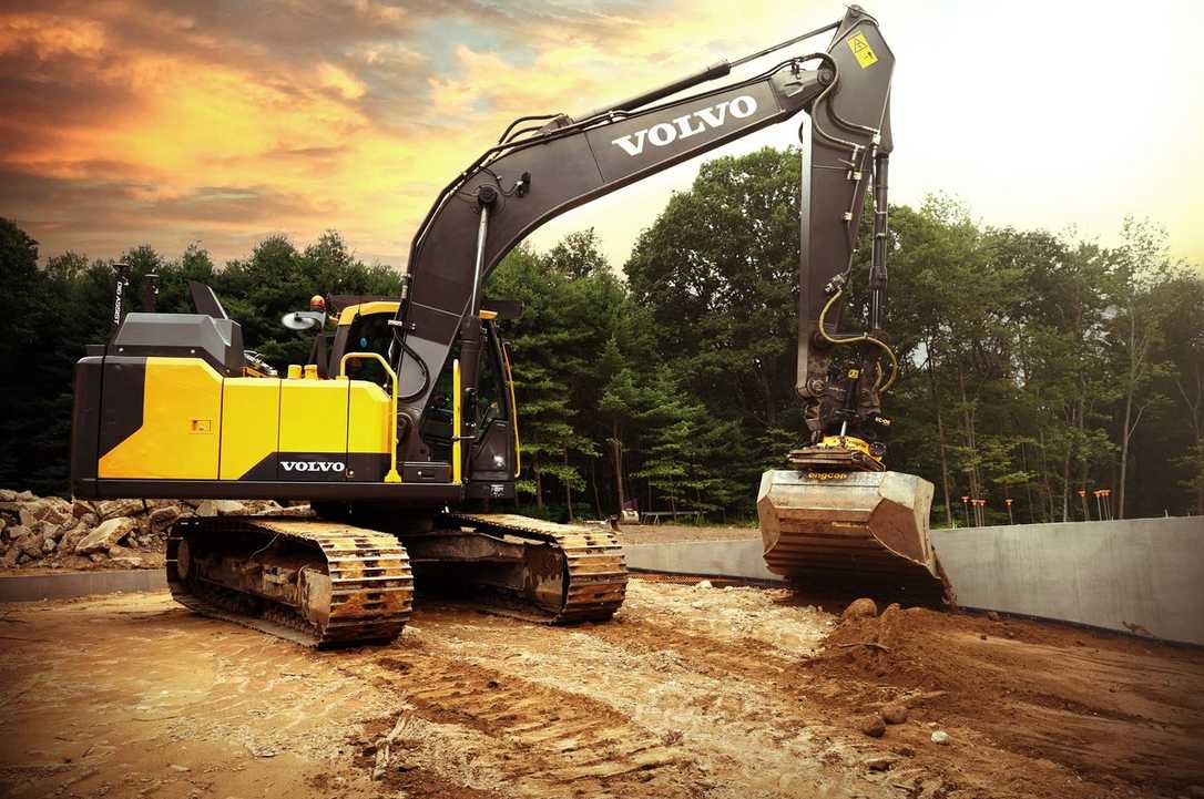 Maschinensteuerung: Volvo-Bagger: Vollhydraulische Schnellwechsler ab Werk Maschinensteuerung: Volvo-Bagger: Vollhydraulische Schnellwechsler ab Werk