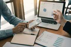 Wie GaLaBau-Betriebe ihre Wirtschaftlichkeit steuern können