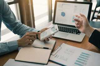 Wie GaLaBau-Betriebe ihre Wirtschaftlichkeit steuern können