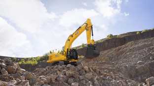 +++ JCB 420X: 40-Tonnen-Bagger mit Technik der 50-Tonnen-Klasse +++