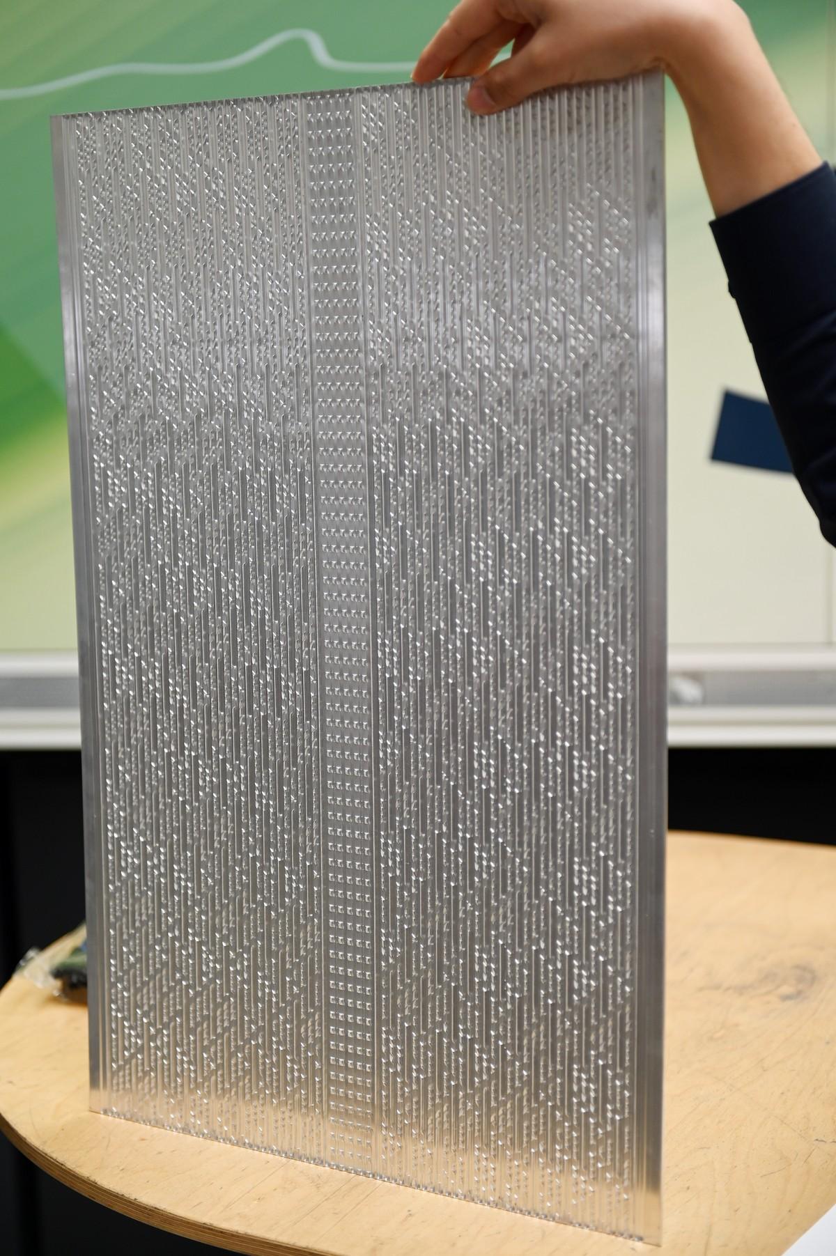 Das spezielle Profil des neuen Leiselaufbodens soll für weniger Lärm bei Be- und Entladung sorgen. | Foto: QUATEX Das spezielle Profil des neuen Leiselaufbodens soll für weniger Lärm bei Be- und Entladung sorgen. | Foto: QUATEX