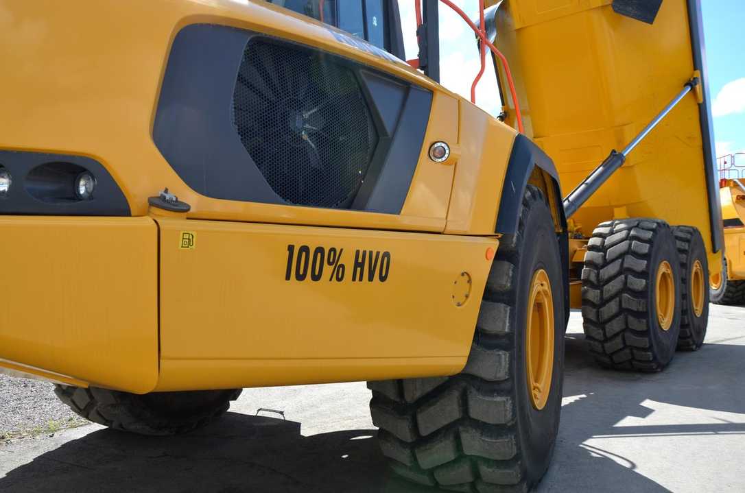 HVO-Diesel senkt den CO2-Ausstoß von Baumaschinen HVO-Diesel senkt den CO2-Ausstoß von Baumaschinen