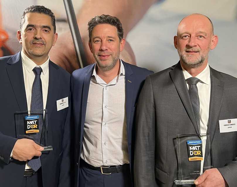 Eric Limasset (Mitte), Geschäftsführer von Layher Frankreich, nahm den Innovationspreis Mat D’Or für den Aluminium-Träger TwixBeam entgegen. | Foto: Layher Eric Limasset (Mitte), Geschäftsführer von Layher Frankreich, nahm den Innovationspreis Mat D’Or für den Aluminium-Träger TwixBeam entgegen. | Foto: Layher