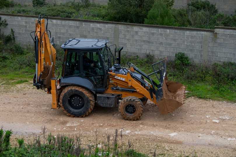 Angetrieben wird der Baggerlader von einem 2,8-Liter-Vierzylinder-Dieselmotor. | Foto: Case