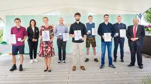 Meisterpreise der Bayerischen Staatsregierung für die 27 Besten