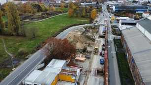 Hohe Präzision unter Hauptverkehrsachse