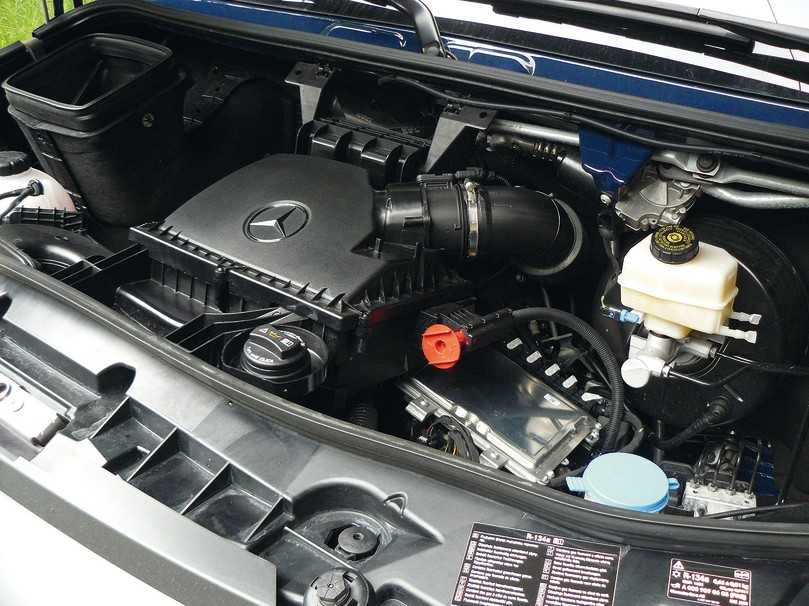 Der Vierzylinder-Turbodiesel mit Common-Rail-Direkteinspritzung leistet 190 PS und liefert bis zu 450 Nm Drehmoment. | Foto: Randolf Unruh Der Vierzylinder-Turbodiesel mit Common-Rail-Direkteinspritzung leistet 190 PS und liefert bis zu 450 Nm Drehmoment. | Foto: Randolf Unruh
