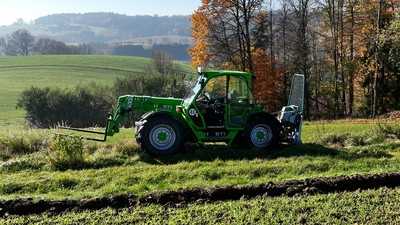 Merlo Multifarmer als Teleskop-Traktor in Baumpflege und Forst