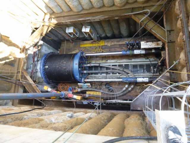 Unwägbarkeiten bei Sammlerneubau gemeinsam bewältigt Unwägbarkeiten bei Sammlerneubau gemeinsam bewältigt