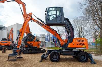 Atlas baut Umschlagbagger für Develon