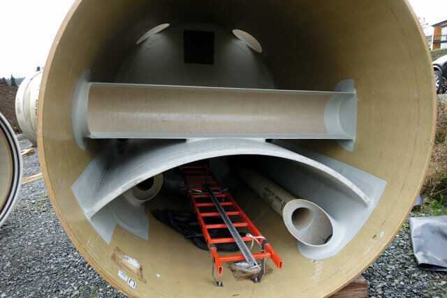 GFK-Entlastungsbauwerk mit Überlaufschwelle | Fotos: Amiantit Germany GmbH