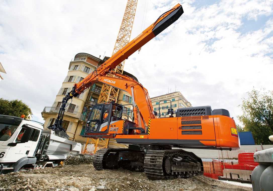 Hitachi und KTEG zeigen Spezialmaschinen auf der Bauma 2025 Hitachi und KTEG zeigen Spezialmaschinen auf der Bauma 2025