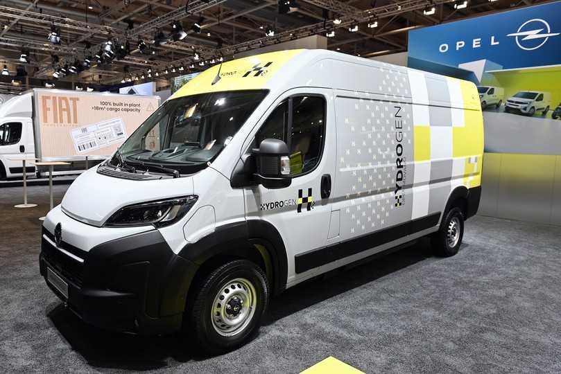 Opel Movano Hydrogen | Foto: QUATEX Opel Movano Hydrogen | Foto: QUATEX