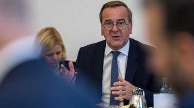 „Wenig Zeit, viel Geld“ für den Ausbau der Verteidigungs-Infrastruktur