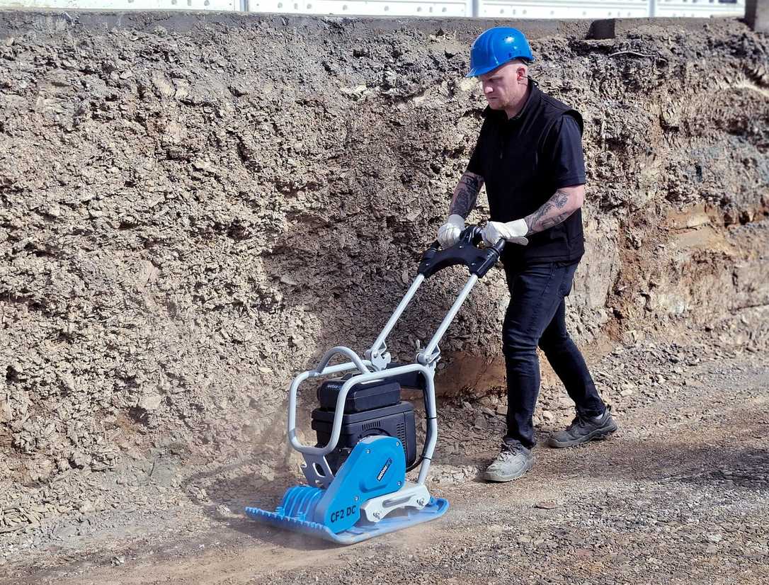 Weber MT auf der GaLaBau 2026: Bodenverdichter & Akku-Technik