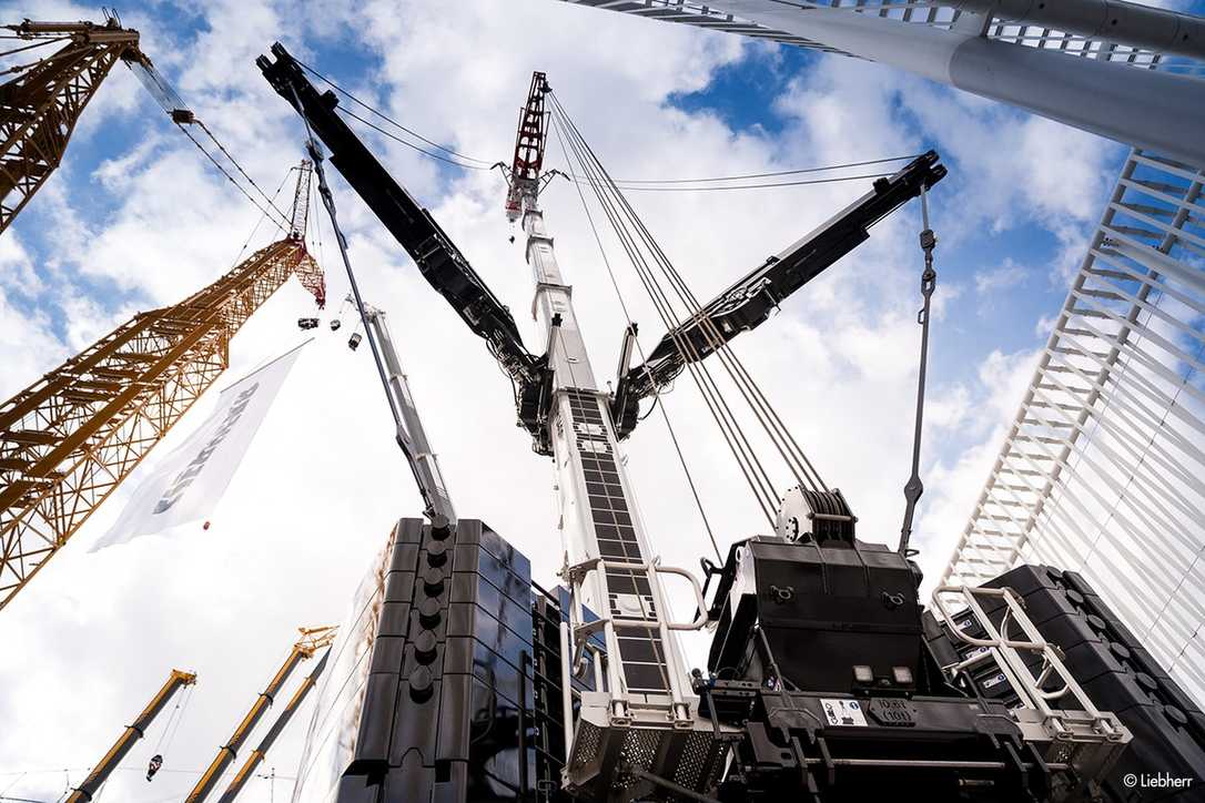 Kranvermieter BKL investiert in 90 neue Bau- und Autokrane
