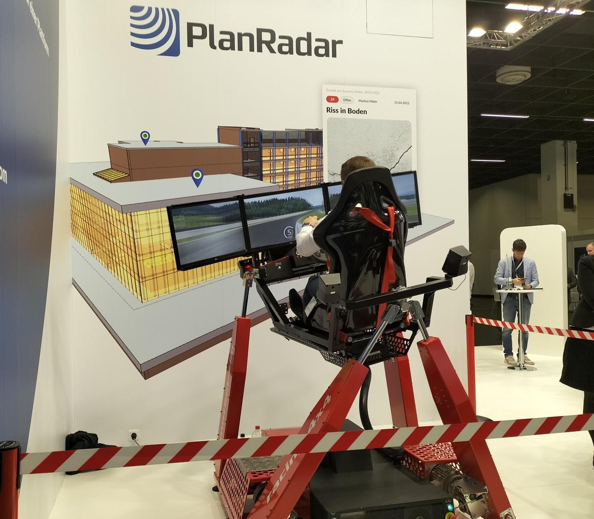 Auch mal spielerisch: Die digitalBau 2022 zeigte, was digital heute möglich ist. | Foto: B_I/Stärck