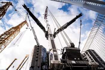 BKL erweitert Kranflotte um 90 neue Maschinen