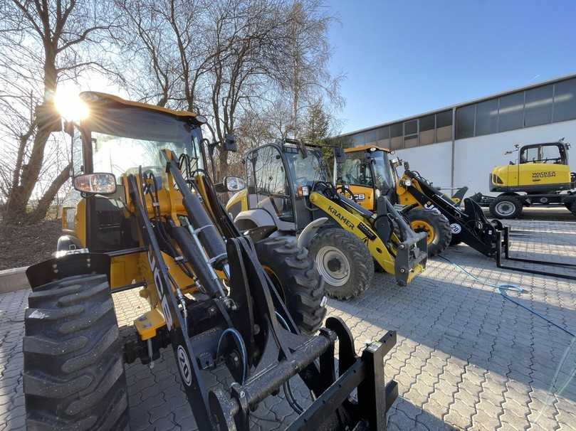 Das Startup Flexcavo vermietet Baumaschinen und -geräte an Bauunternehmen. | Foto: Flexcavo Das Startup Flexcavo vermietet Baumaschinen und -geräte an Bauunternehmen. | Foto: Flexcavo