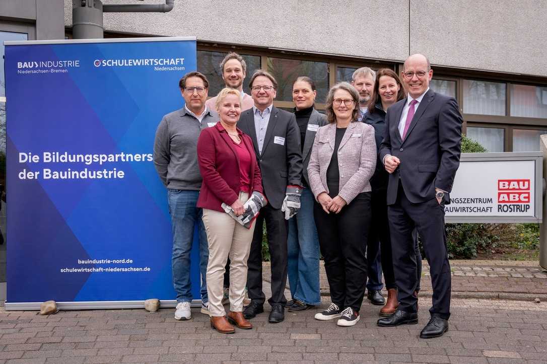 Bauwirtschaft startet erste Branchen-Bildungspartnerschaft in Deutschland
