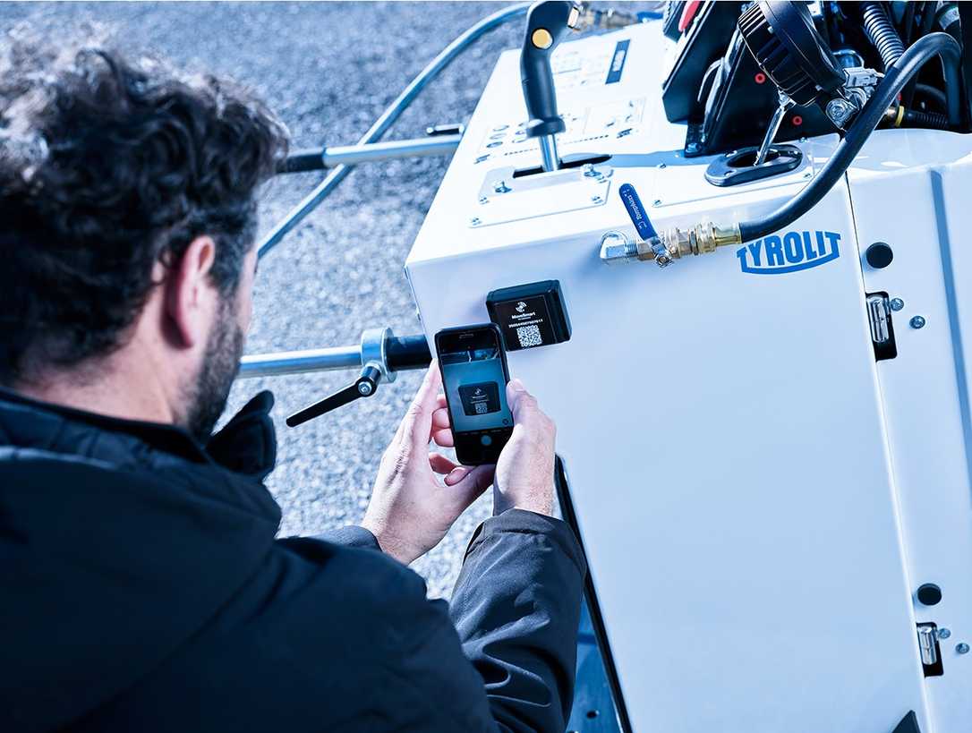 Bau-Betriebsmittel digital und herstellerunabhängig verwalten Bau-Betriebsmittel digital und herstellerunabhängig verwalten