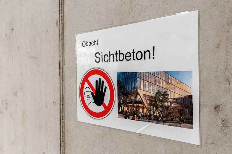 Für Sichtbeton, der den höchsten Qualitätsansprüchen gerecht wird. In der ganztägigen Präsenz-Schulung von PERI erfahren Fachkräfte, wie sich gestalterische Ansprüche und technische Anforderungen in Einklang bringen lassen. | Foto: Andreas Tausend