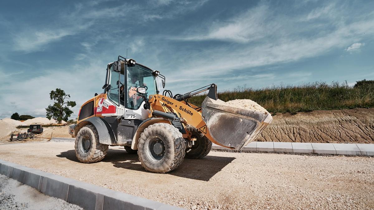 Optimiert die innerbetriebliche Logistik auf der Baustelle: Radlader L 507 Stereo. | Foto: Arne Nagel