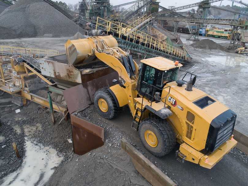 Der neue Cat Radlader 980 GC basiert auf einer langen Tradition von Radladern. | Foto: Caterpillar
