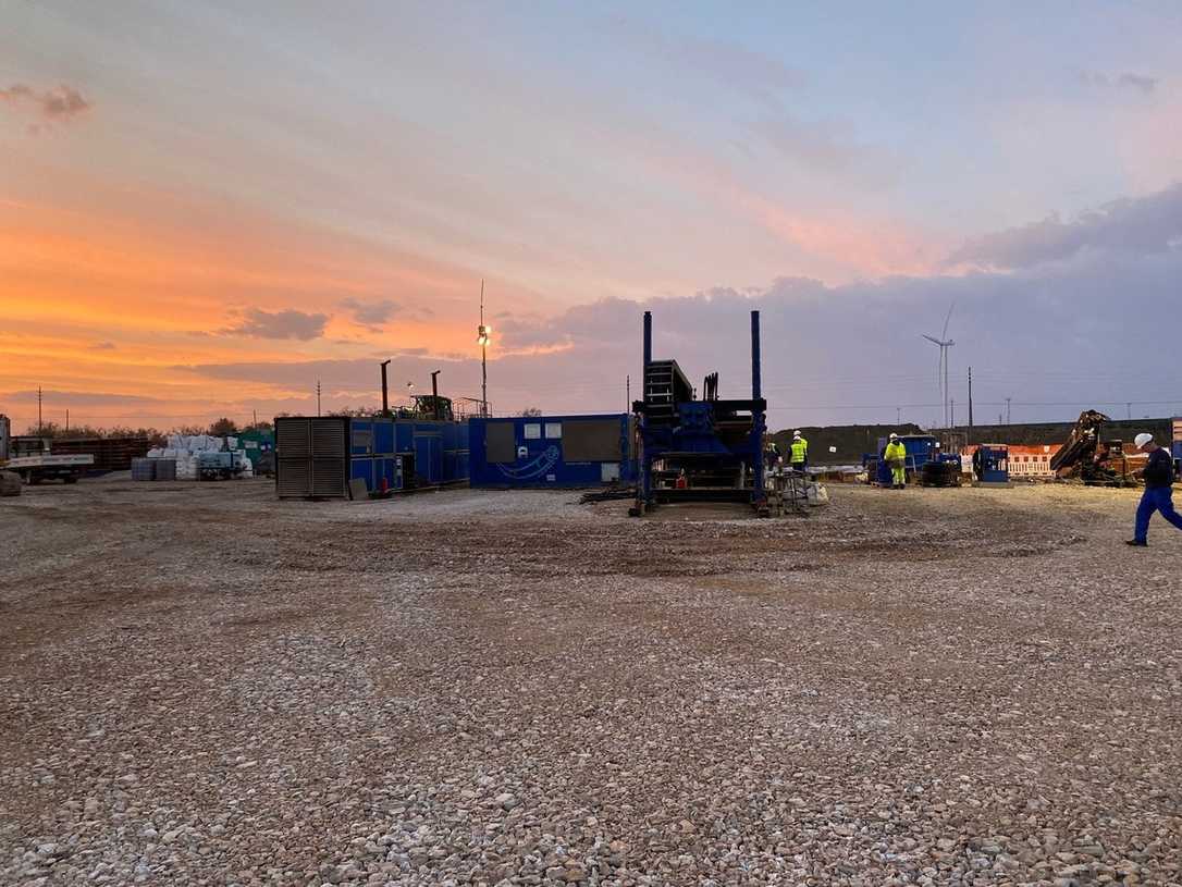 Anspruchsvolle HDD-Bohrungen für LNG-Anschluss in der Toskana Anspruchsvolle HDD-Bohrungen für LNG-Anschluss in der Toskana