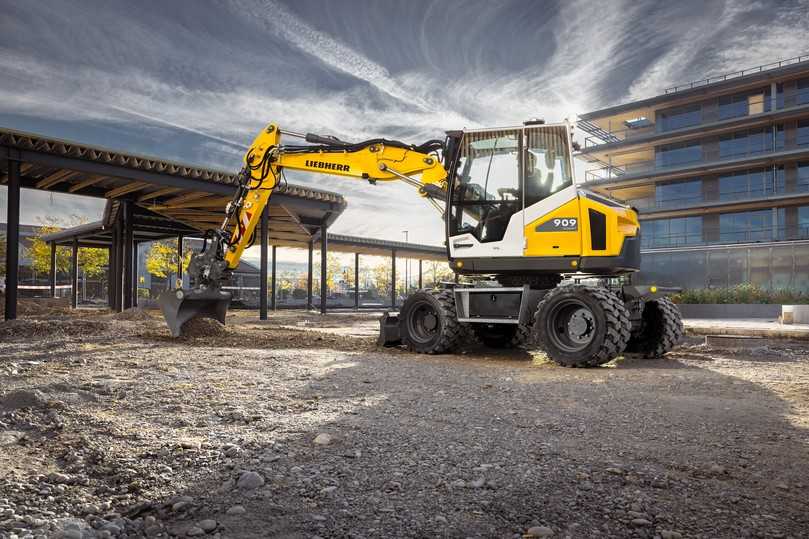 Den Mobilbagger A 909 Compact bezeichnet Liebherr als „Allrounder" für sämtliche Arbeiten im GaLaBau. | Foto: Liebherr