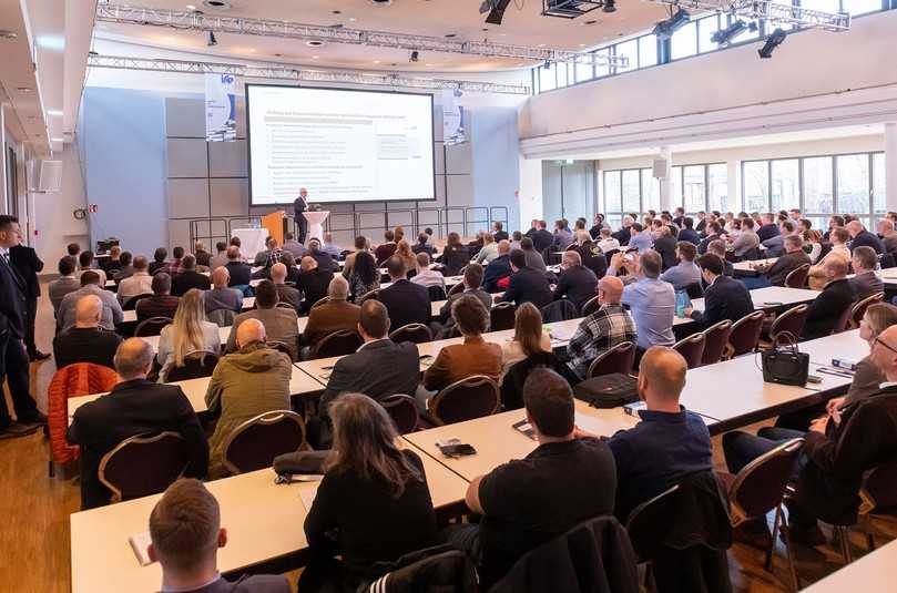 Sechs thematische Handlungsstränge mit insgesamt 35 Vortragsveranstaltungen bildeten traditionell das Grundgerüst des zweitägigen Forums. | Foto: iro/Michael Stephan Sechs thematische Handlungsstränge mit insgesamt 35 Vortragsveranstaltungen bildeten traditionell das Grundgerüst des zweitägigen Forums. | Foto: iro/Michael Stephan