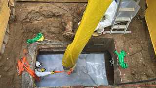 Zehn Pumpen, sieben Haltungen, null Produktionseinstellungen