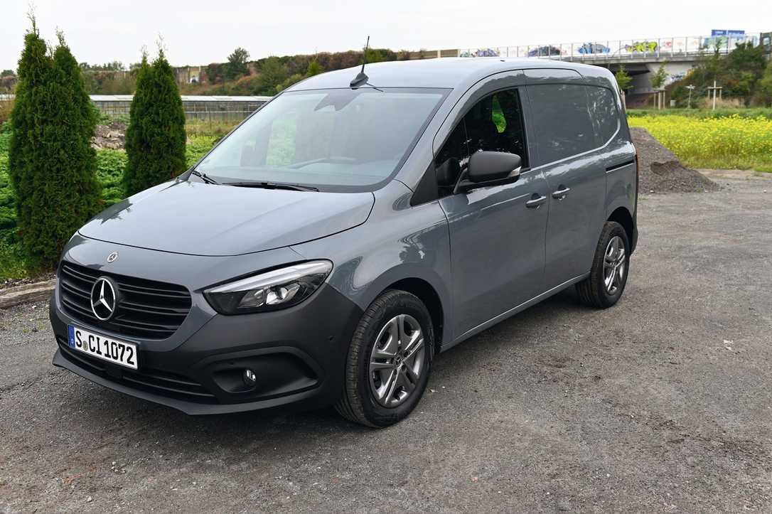 Fahrbericht: Neuer Kleintransporter Citan von Mercedes, bald ist elektrischer eCitan da Fahrbericht: Neuer Kleintransporter Citan von Mercedes, bald ist elektrischer eCitan da