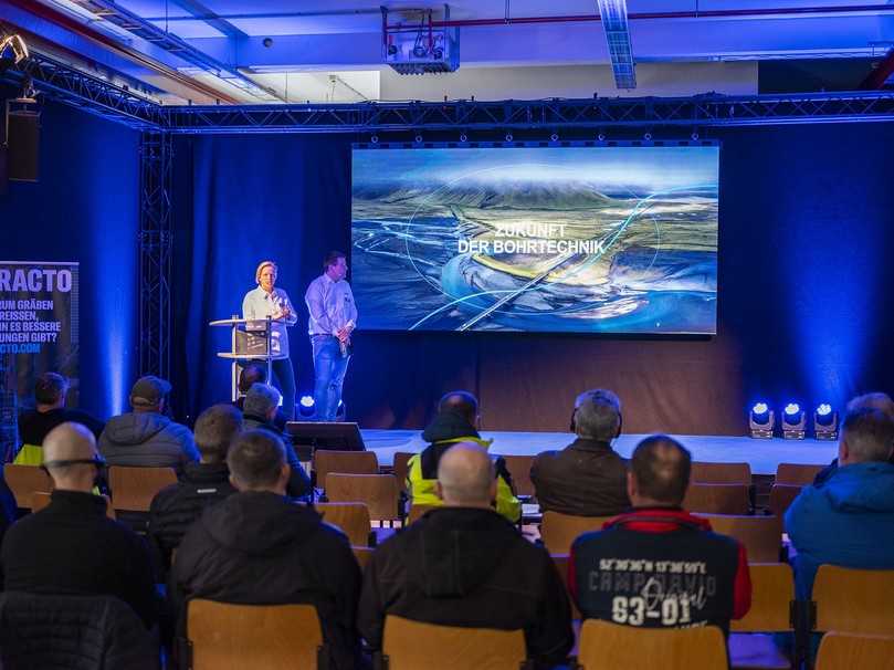 Orfeus auf der Zielgeraden: Das HDD-Bodenradarsystem zur automatischen Erkennung von Hindernissen im Bohrverlauf soll zur Bauma 2025 marktreif vorgestellt werden. | Foto: Tracto-Technik Orfeus auf der Zielgeraden: Das HDD-Bodenradarsystem zur automatischen Erkennung von Hindernissen im Bohrverlauf soll zur Bauma 2025 marktreif vorgestellt werden. | Foto: Tracto-Technik