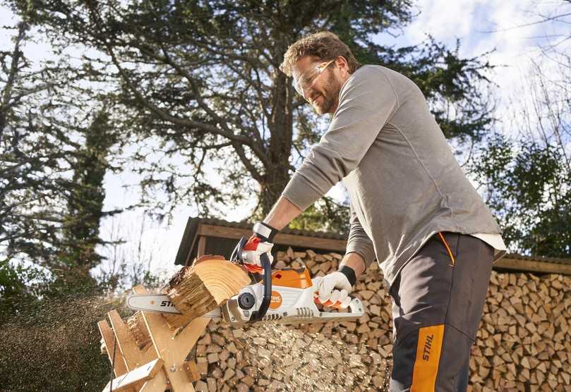 Negativ hat sich der Wegfall des Cocooning-Effekt ausgewirkt, der den Trend beschreibt, sich in die eigenen vier Wände zurückzuziehen und beispielsweise der Gartenarbeit oder dem Heimwerken nachzugehen. | Foto: Stihl Negativ hat sich der Wegfall des Cocooning-Effekt ausgewirkt, der den Trend beschreibt, sich in die eigenen vier Wände zurückzuziehen und beispielsweise der Gartenarbeit oder dem Heimwerken nachzugehen. | Foto: Stihl