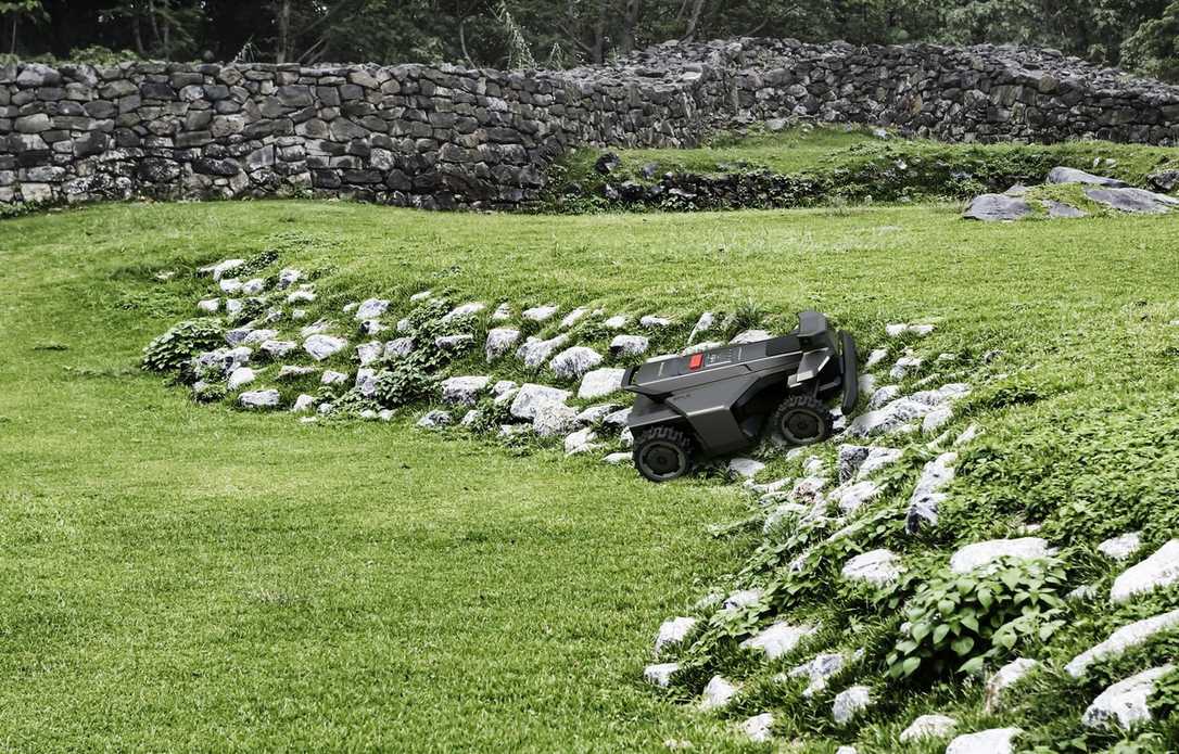 Neuer TÜV-Standard: „Lawn Care“-Zertifikat für Mähroboter