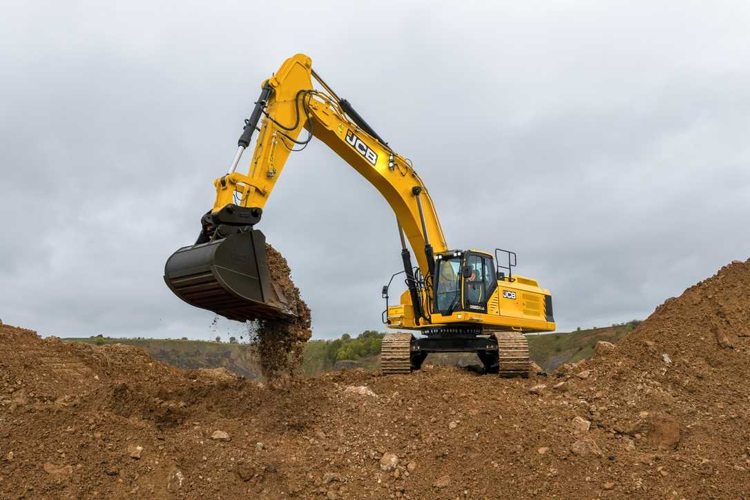 JCB 520X: Neues 50-Tonnen-Flaggschiff für den schweren Erdbau JCB 520X: Neues 50-Tonnen-Flaggschiff für den schweren Erdbau