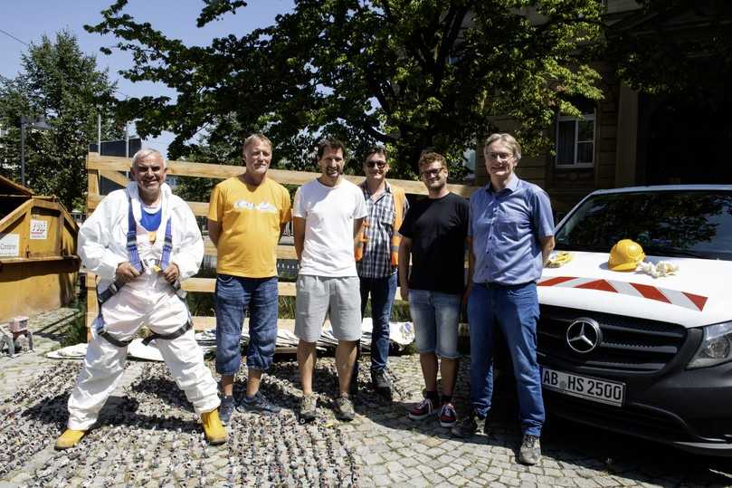 Bauleiter Bernd Hubert (HS Kanalsanierung), Markus Kneher (EBU Ulm), Sebastian Brunner (ISAS Ingenieure), Sebastian Gorecki (GF HS Kanalsanierung), Benjamin Blenk ISAS Ingenieure) und Georg Scholz (Abteilungsleiter Abwasserwirtschaft EBU Ulm). | Foto: Andreas Mauritz, Jockgrim