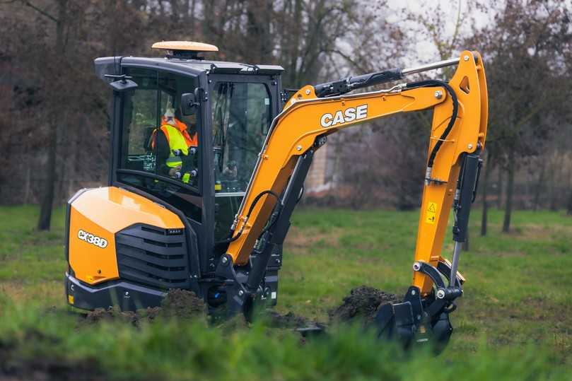 Wie alle Kompaktbagger der D-Serie von Case verfügt der CX38D über eine geräumige Fahrerkabine. | Foto: Case Construction EquipmentBH Wie alle Kompaktbagger der D-Serie von Case verfügt der CX38D über eine geräumige Fahrerkabine. | Foto: Case Construction EquipmentBH